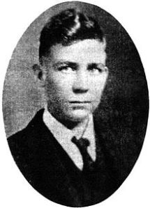 220px-Robert_E._Howard_in_1923