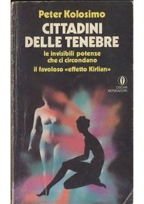CITTADINI-DELLE-TENEBRE-di-Peter-Kolosimo-Oscar-Mondadori-1978-179-pagine-311575338279-500x710
